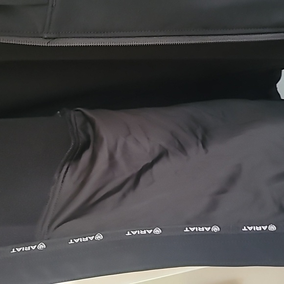 Ariat Softshell Vest - Picture 3 of 4